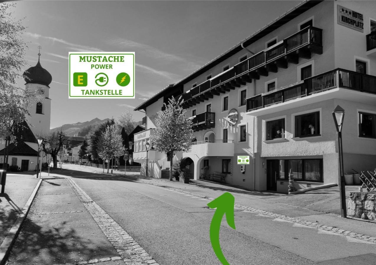 Hotel Pension Kirchplatz ซังคท์อันทอนอัมอาร์ลแบร์ก ภายนอก รูปภาพ